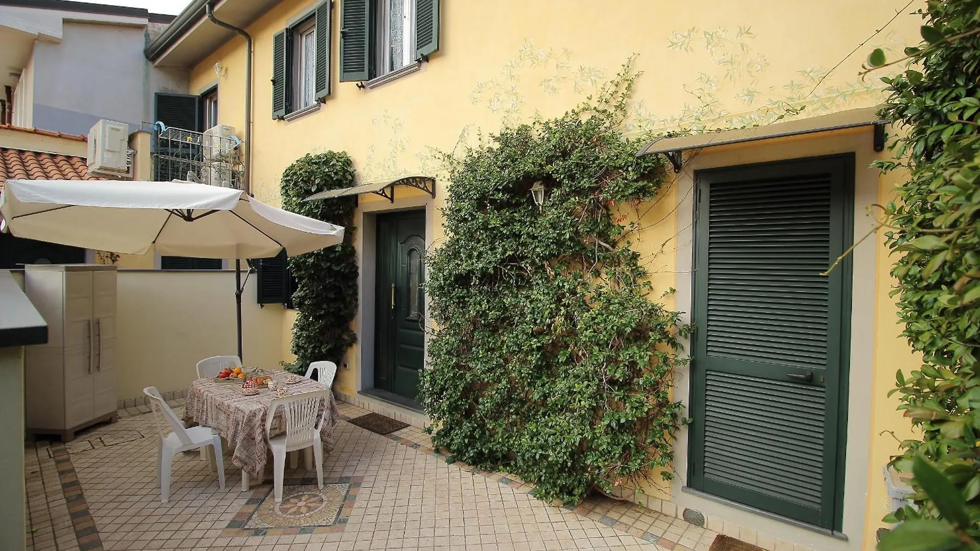 Villino Lidia Villa Viareggio Holiday home